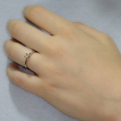 Pırlanta Tektaş Yüzük - 0,13 Karat Takoz Tırnak 14 Ayar