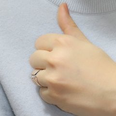 Pırlanta Tektaş Yüzük - E Renk 0,30 Karat Badem Tırnak 14 Ayar