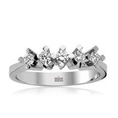 Beştaş Pırlanta Yüzük - E Renk 0,30 Karat Kapalı Kontür 14 Ayar