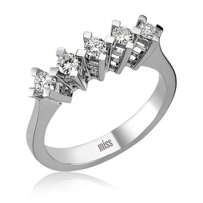 Beştaş Pırlanta Yüzük - G Renk 0,46 Karat 14 Ayar