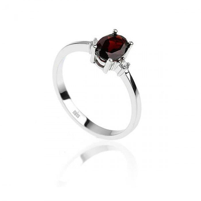 Pırlantalı Oval Garnet Yüzük