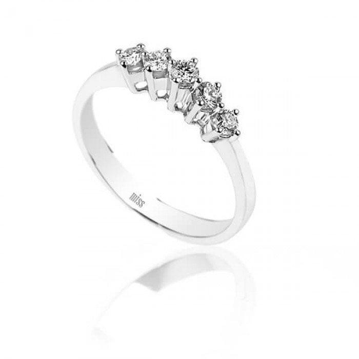 Beştaş Pırlanta Yüzük - 0,28 Karat G Renk 8 Ayar